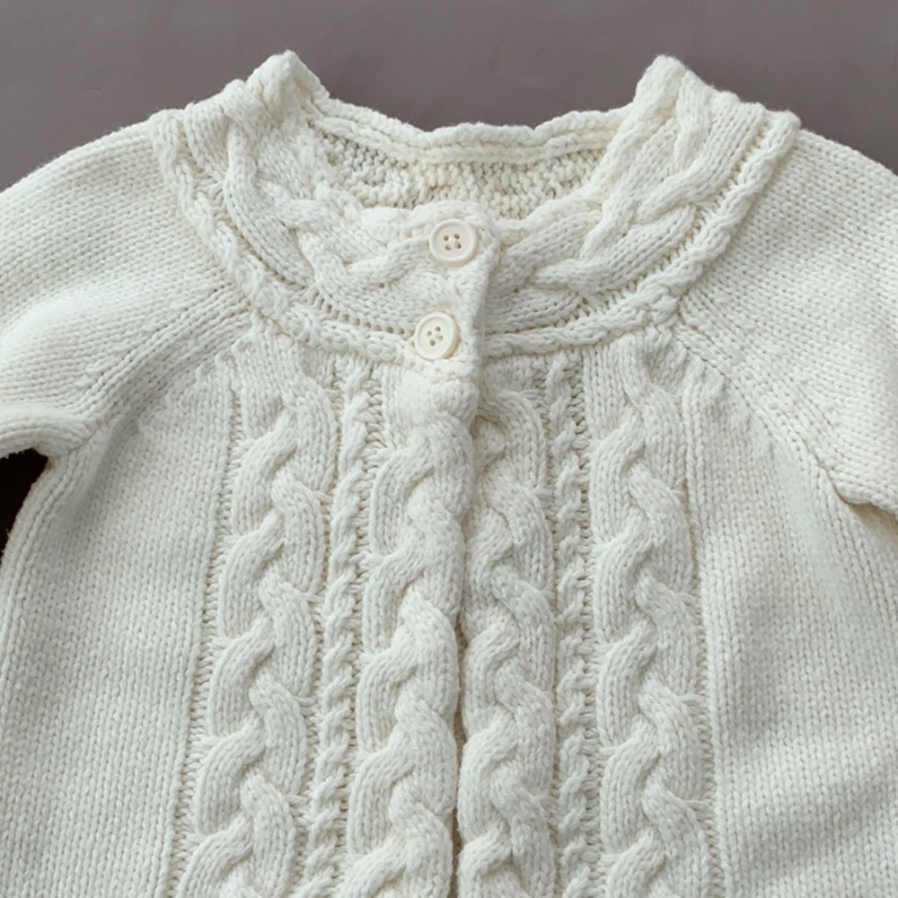 Crazy 8 sweater - Picture 2 of 4